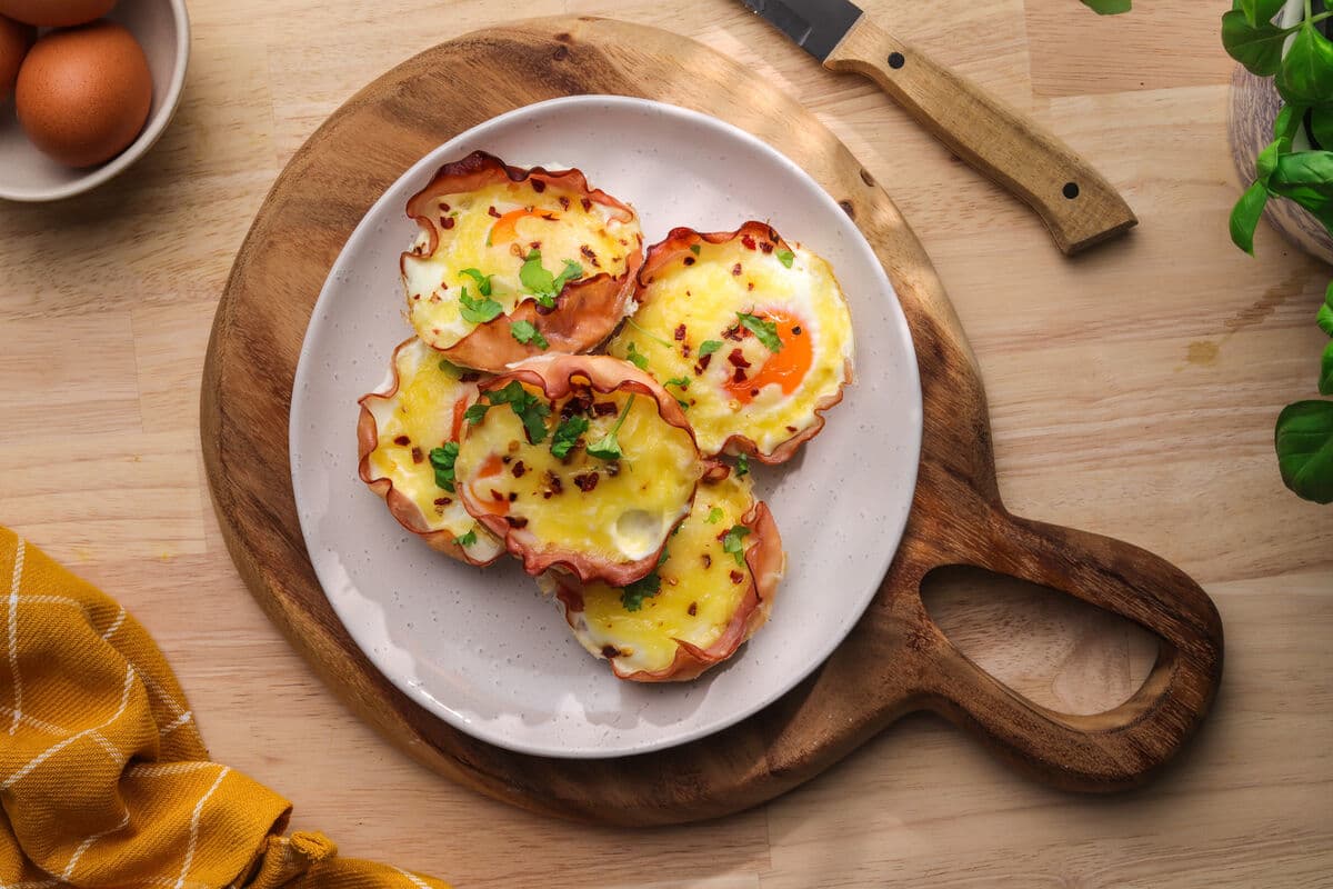 Keto ham and egg cups