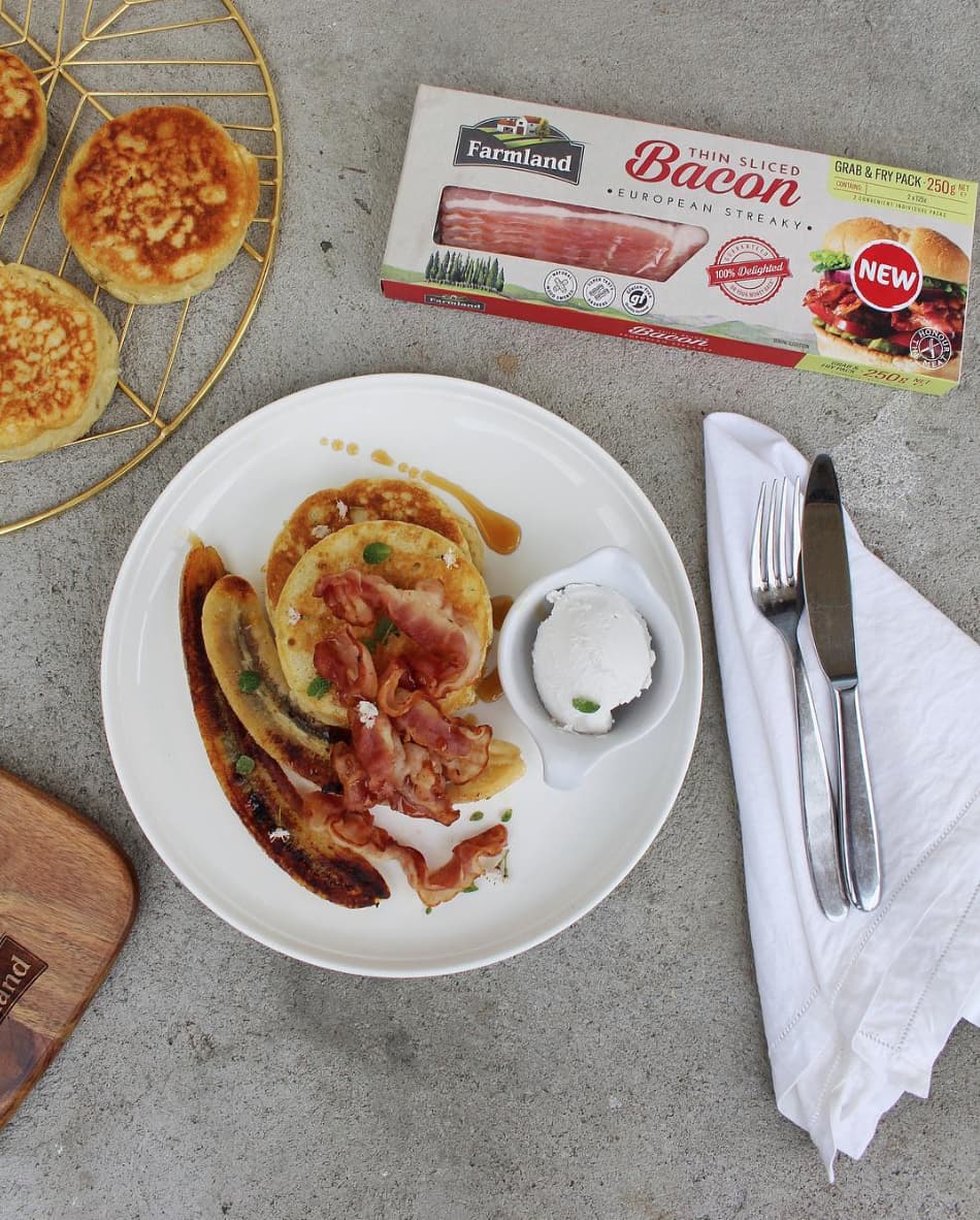 Homemade Crumpets with Bacon and Banana